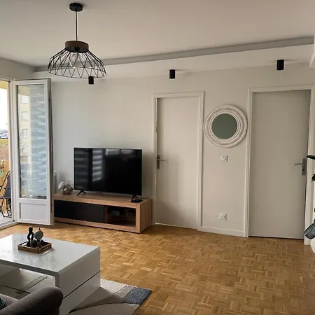 Appartement Chaleureux Et Spacieux T3 Limoges Exterior photo