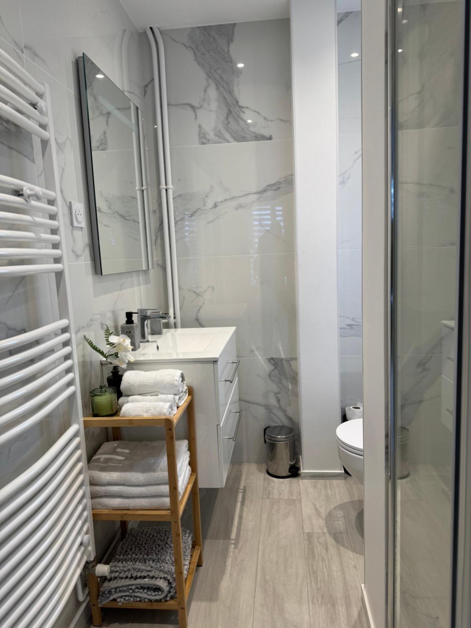 Chaleureux Et Spacieux T3 Apartment