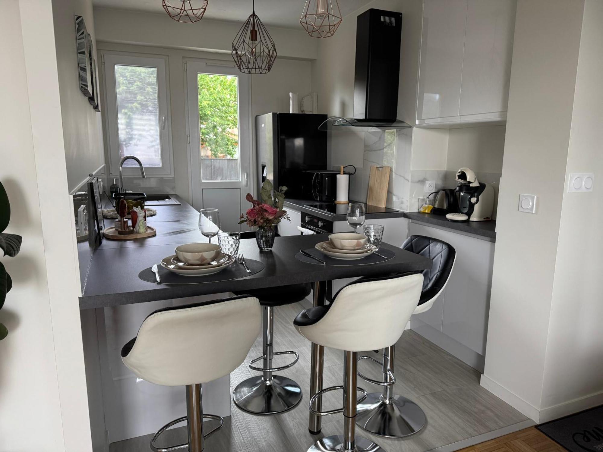 Apartment Chaleureux Et Spacieux T3 Limoges